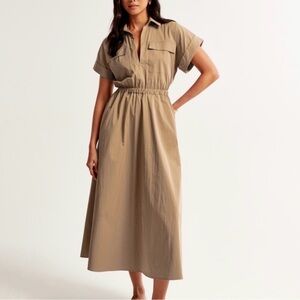 Abercrombie & Fitch Utility Maxi Dress in Khaki MP